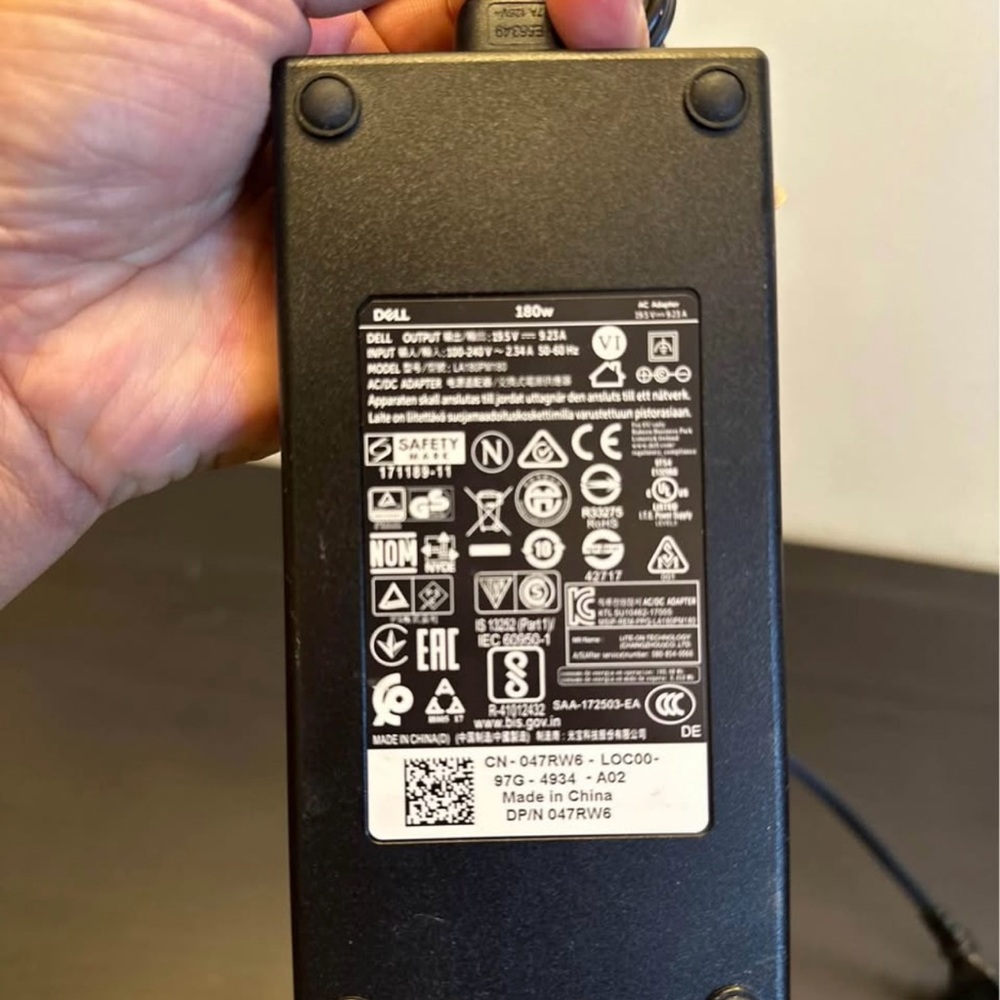 Dell Alienware 180W Power Adapter